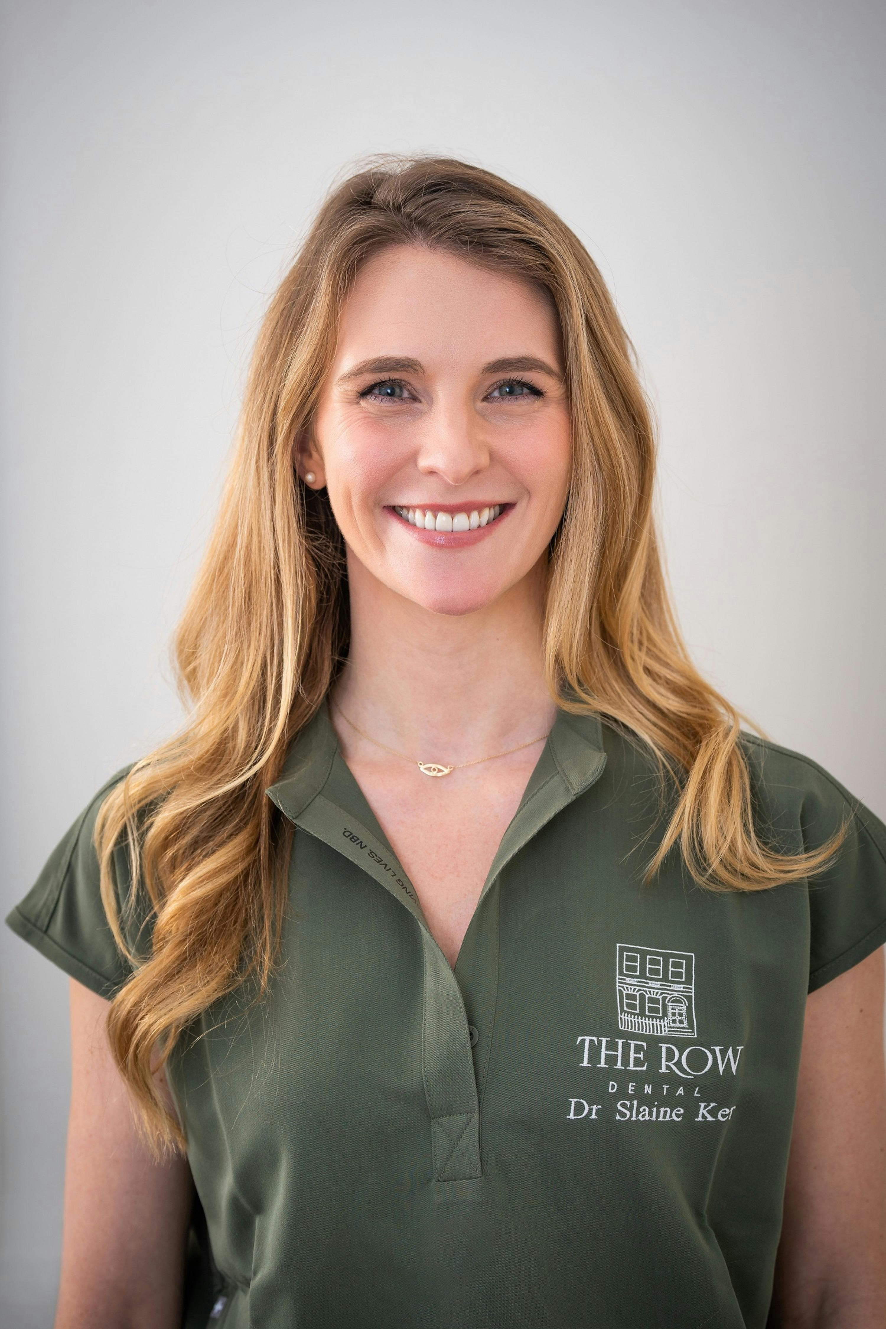 Dentist portrait placeholder